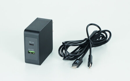 COM4LAB USB-C oplader